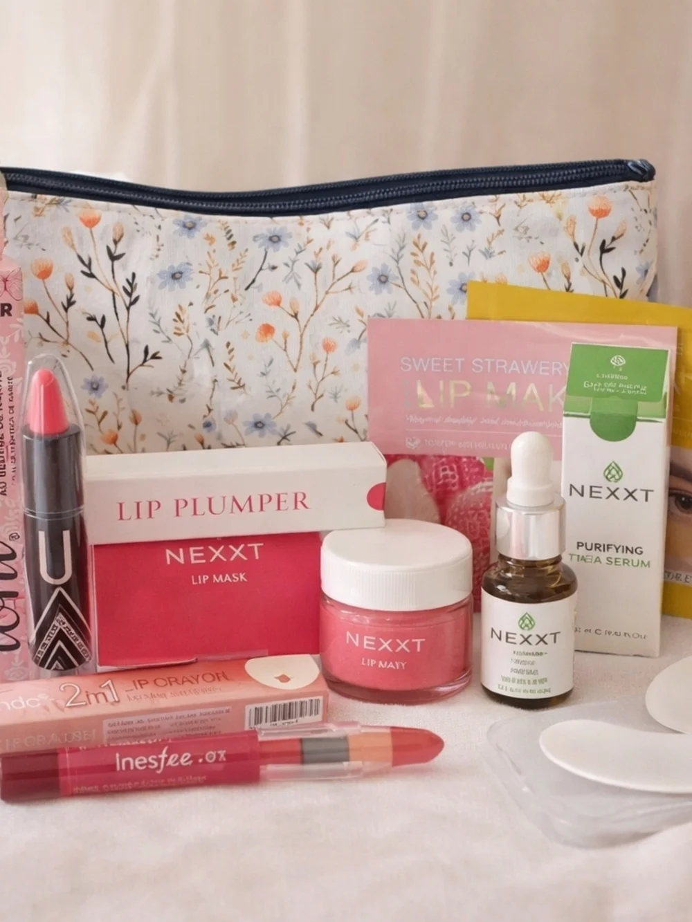 Lip Bundle Beauty Set w/ Nexxt Lip Mask Plumper + Makeup Bag 💄